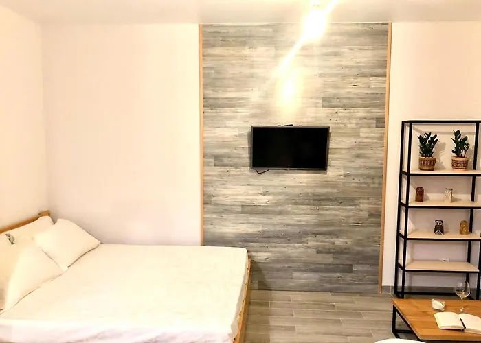 Osapart In A Complex Semycvit לבוב